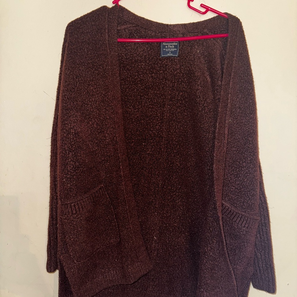 Abercrombie & Fitch burgundy cardigan